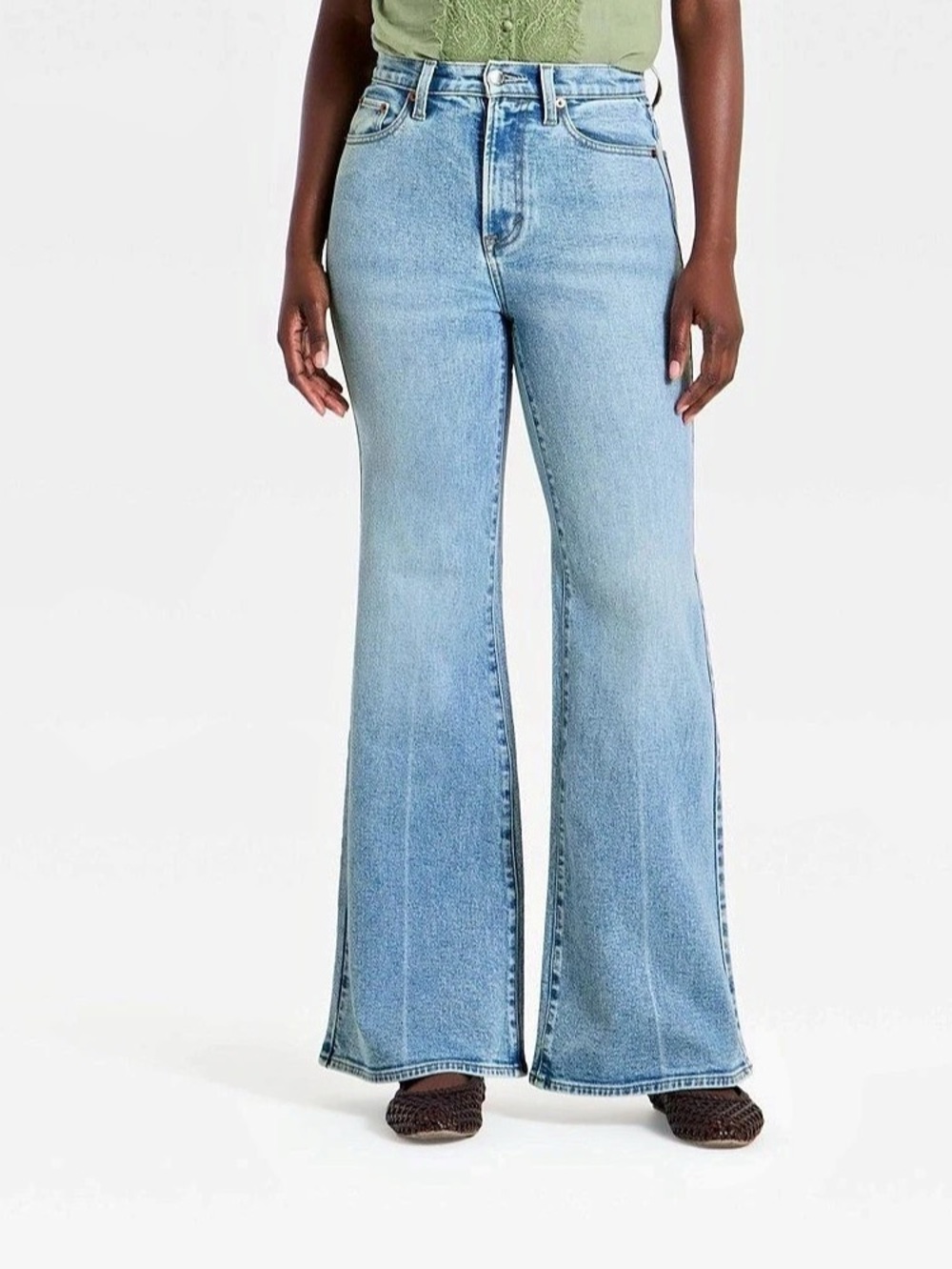 NWT Universal Thread Womens High-Rise Flare Comfort Stretch Jeans Blue 8R
